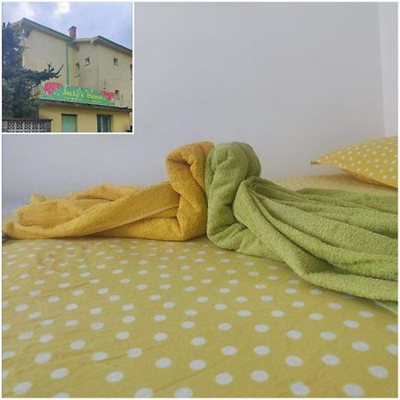 Jacky'S House Ξενοδοχείο Τσερνομόρετς Εξωτερικό φωτογραφία