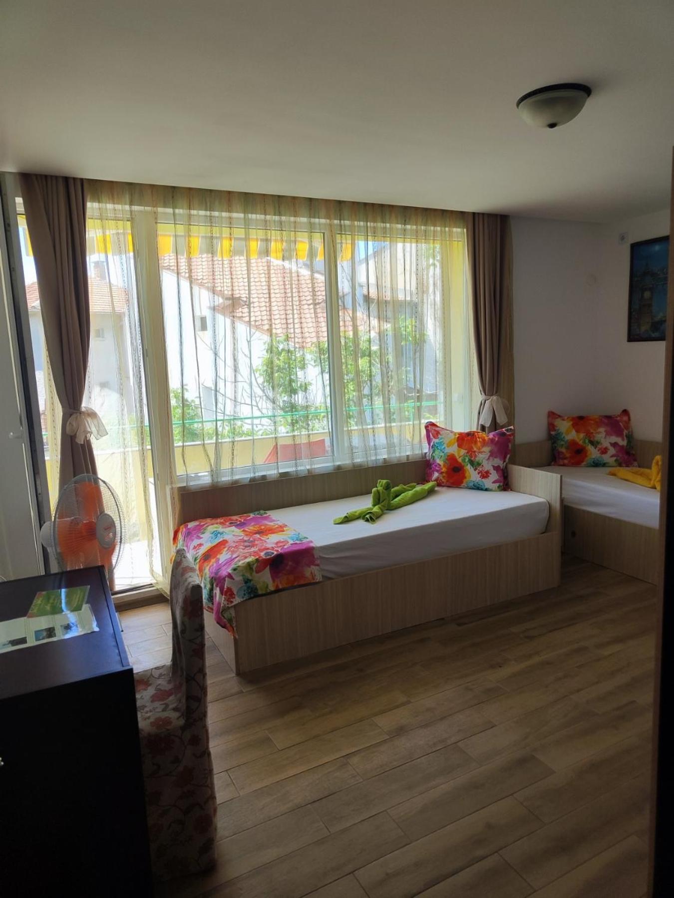 Jacky'S House Ξενοδοχείο Τσερνομόρετς Εξωτερικό φωτογραφία